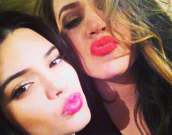 Khloe Kardashian, Kendall Jenner, Instagram Khloe Kardashian, Kendall Jenner, Instagram